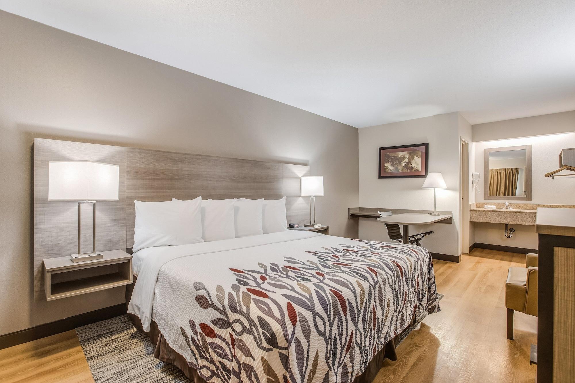 Red Roof Inn Lansing West - Msu Εξωτερικό φωτογραφία